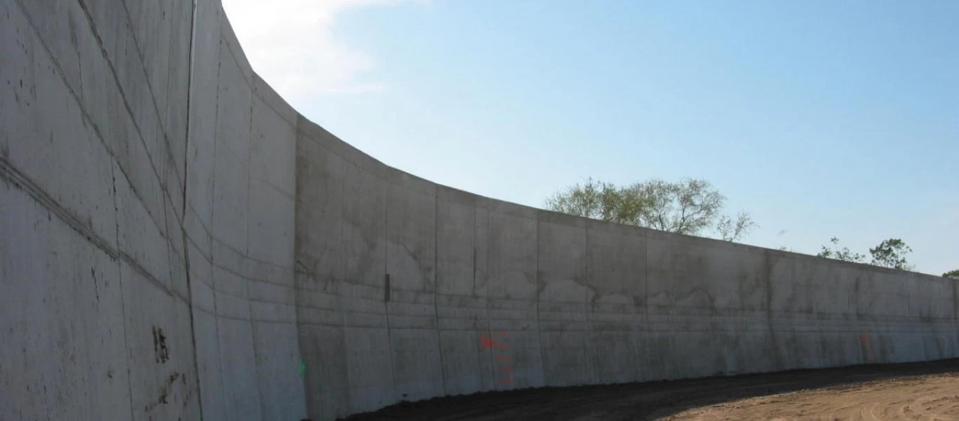 Τουρκία: Χτίζει τεράστιο τείχος στα σύνορα με το Ιράν για να σταματήσει η διακίνηση παράνομων μεταναστών